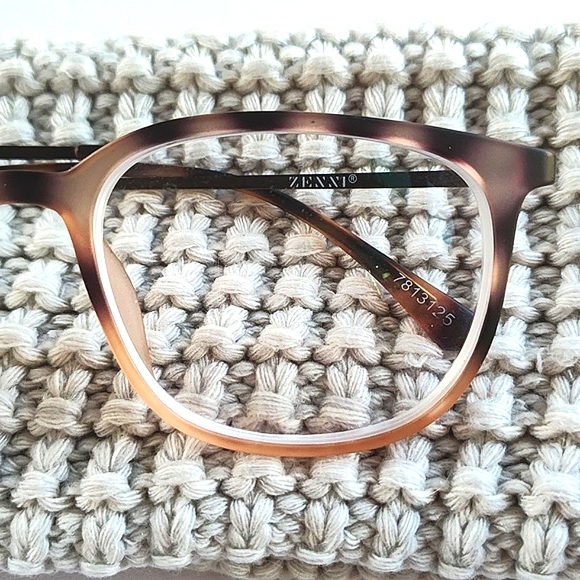 Zenni Unisex Premium Square Tortoise Shell Glasses 7813125 - Picture 3 of 9